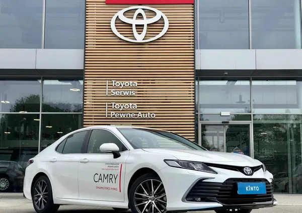 samochody osobowe Toyota Camry cena 169900 przebieg: 7509, rok produkcji 2023 z Polanów